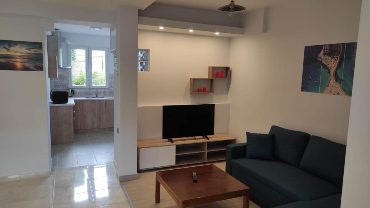 Evelina'S Studio Artemida  Dış mekan fotoğraf